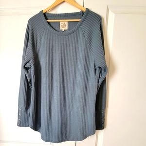 Anthropologie Chaser THERMAL SHIRTTAIL HENLEY